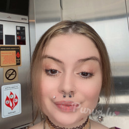 Sariana, 25